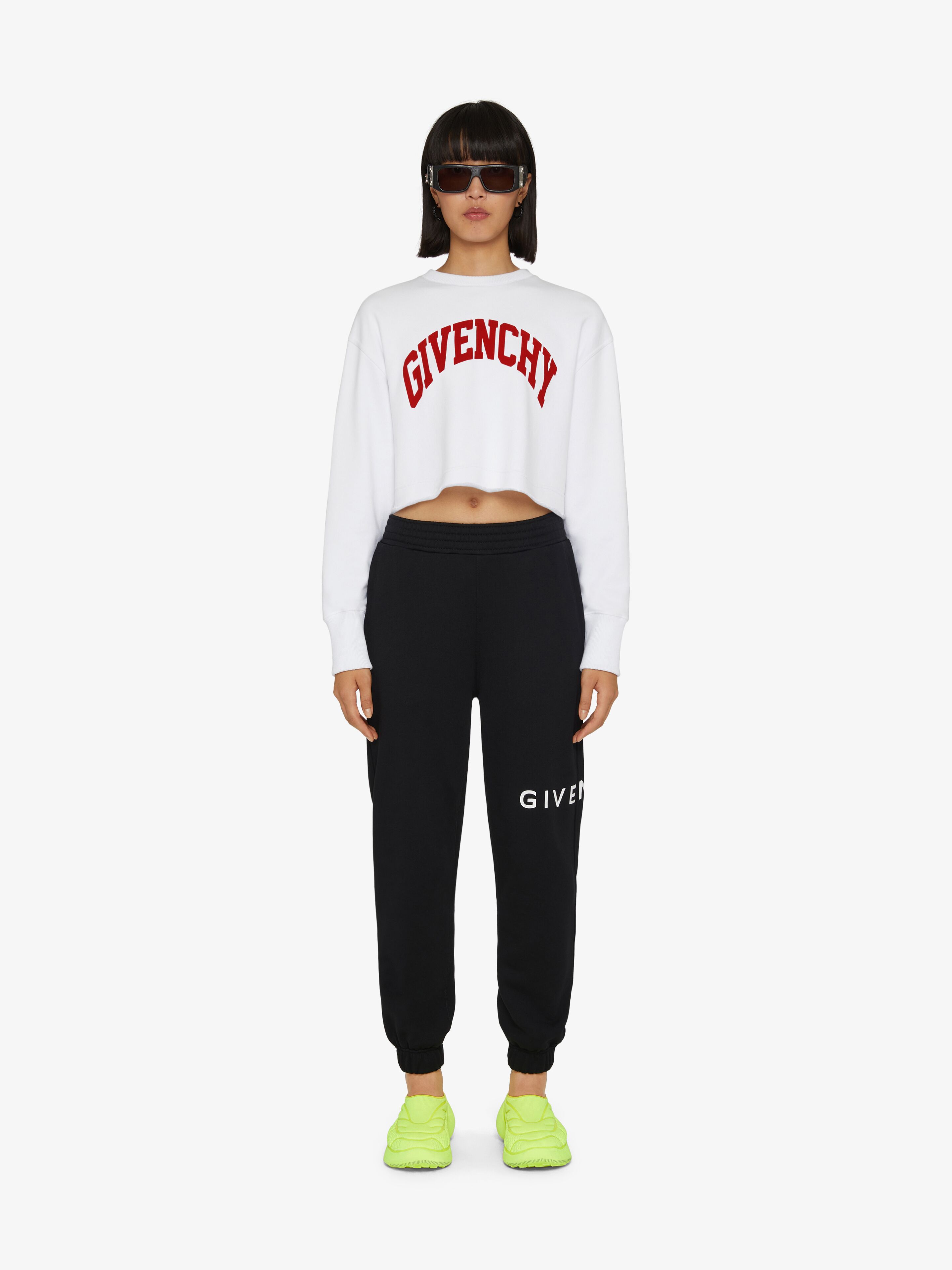 GIVENCHY Archetype slim fit jogger pants in fleece - black