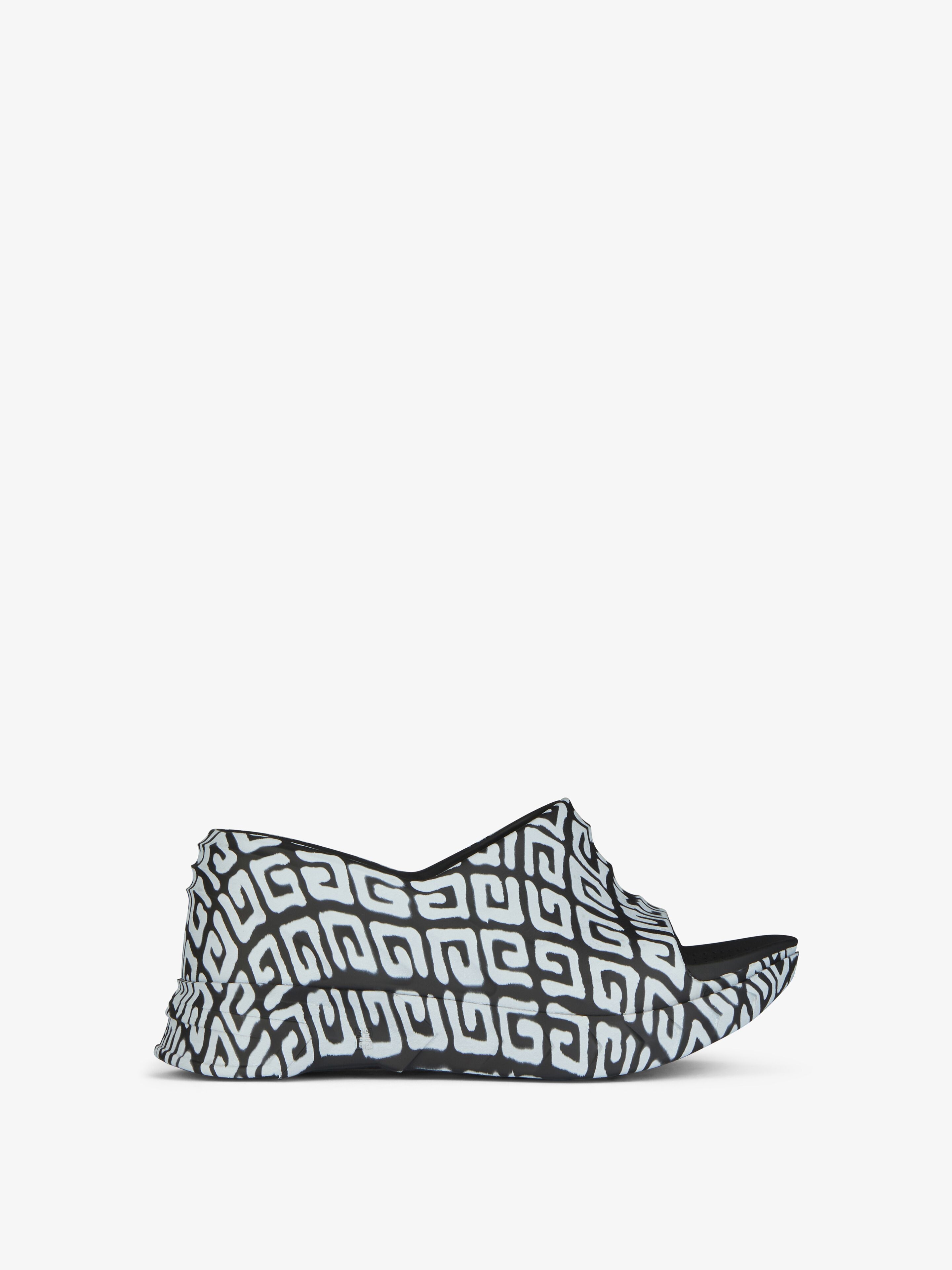 Shop Givenchy Marshmallow Sandals In Rubber With Tag Effect 4g Print In Black/white