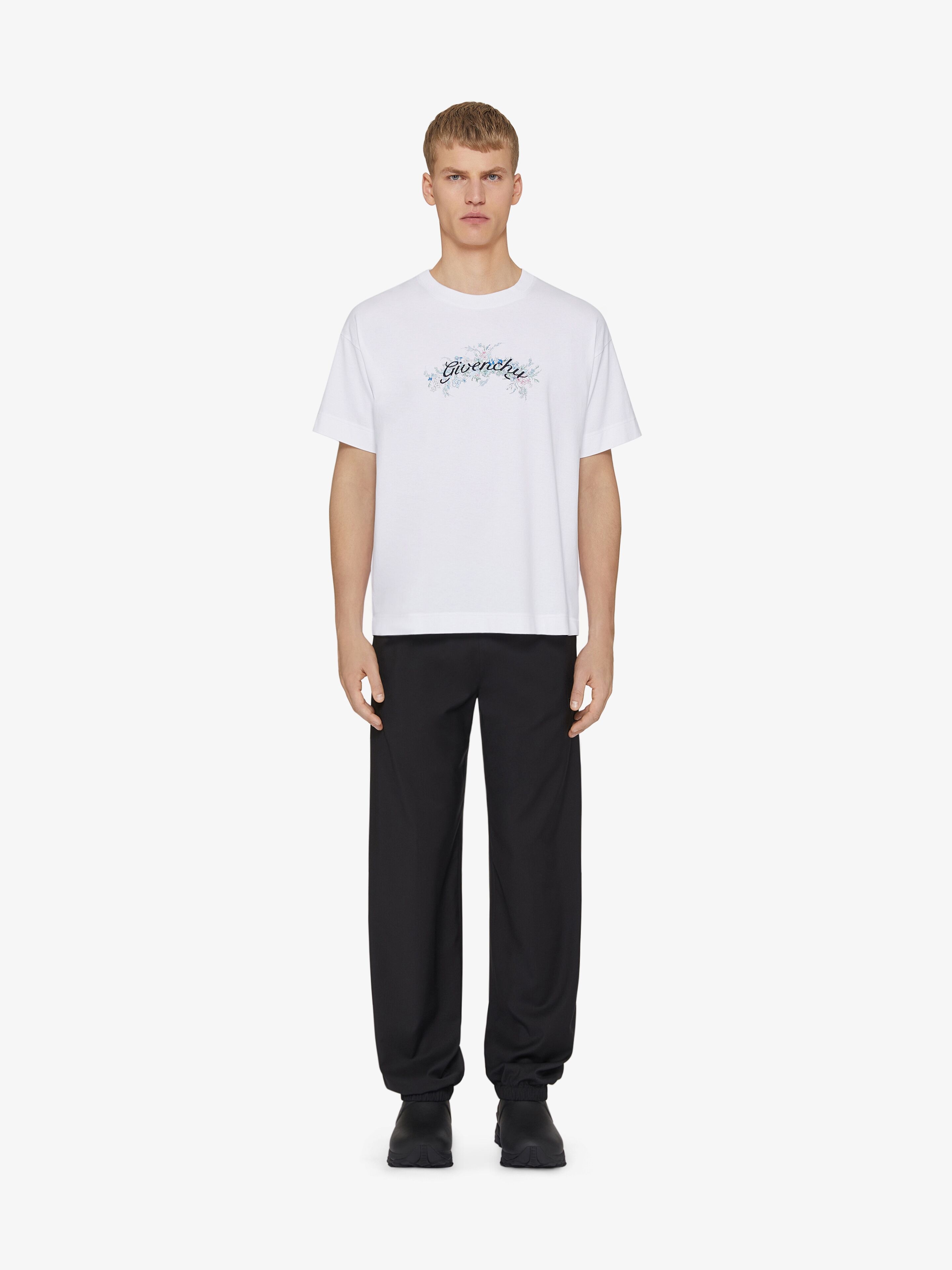 GIVENCHY T SHIRT- SMALL popular