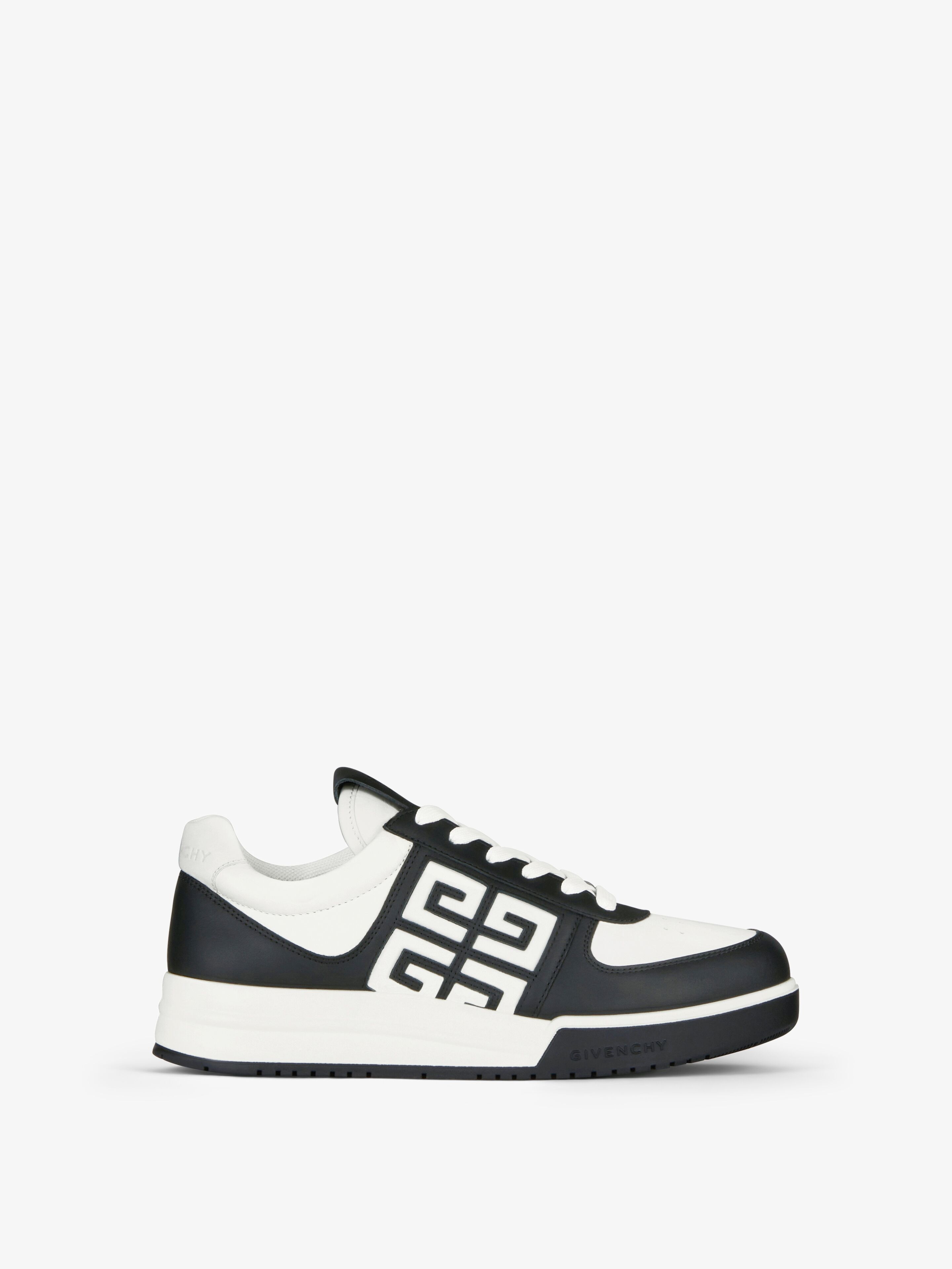 Shop Givenchy G4 Sneakers In Leather In Black/white