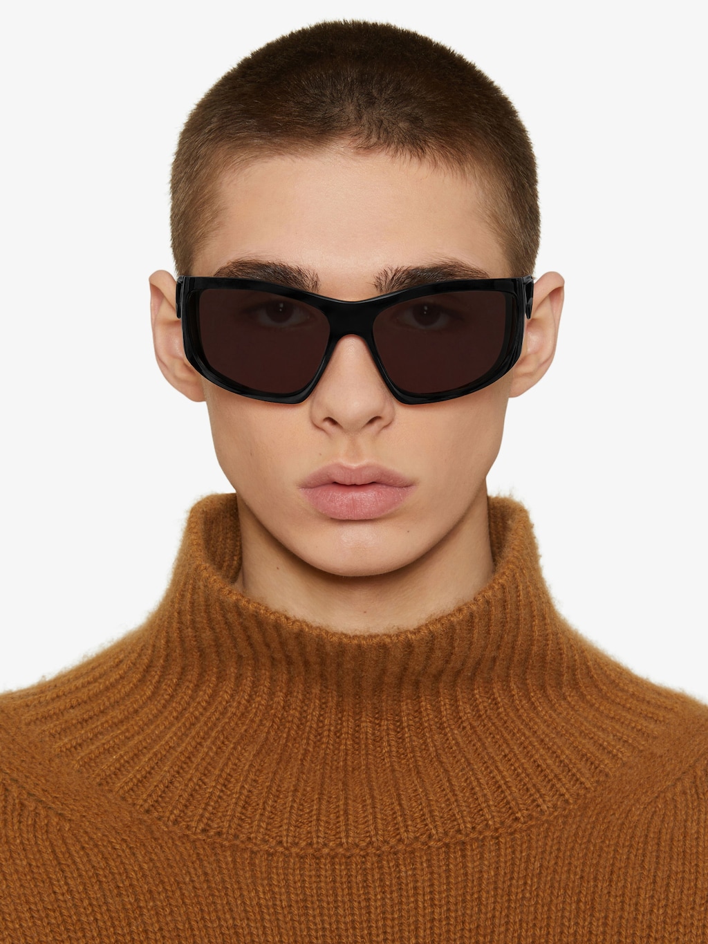 Giv Cut unisex injected sunglasses - black | Givenchy GB