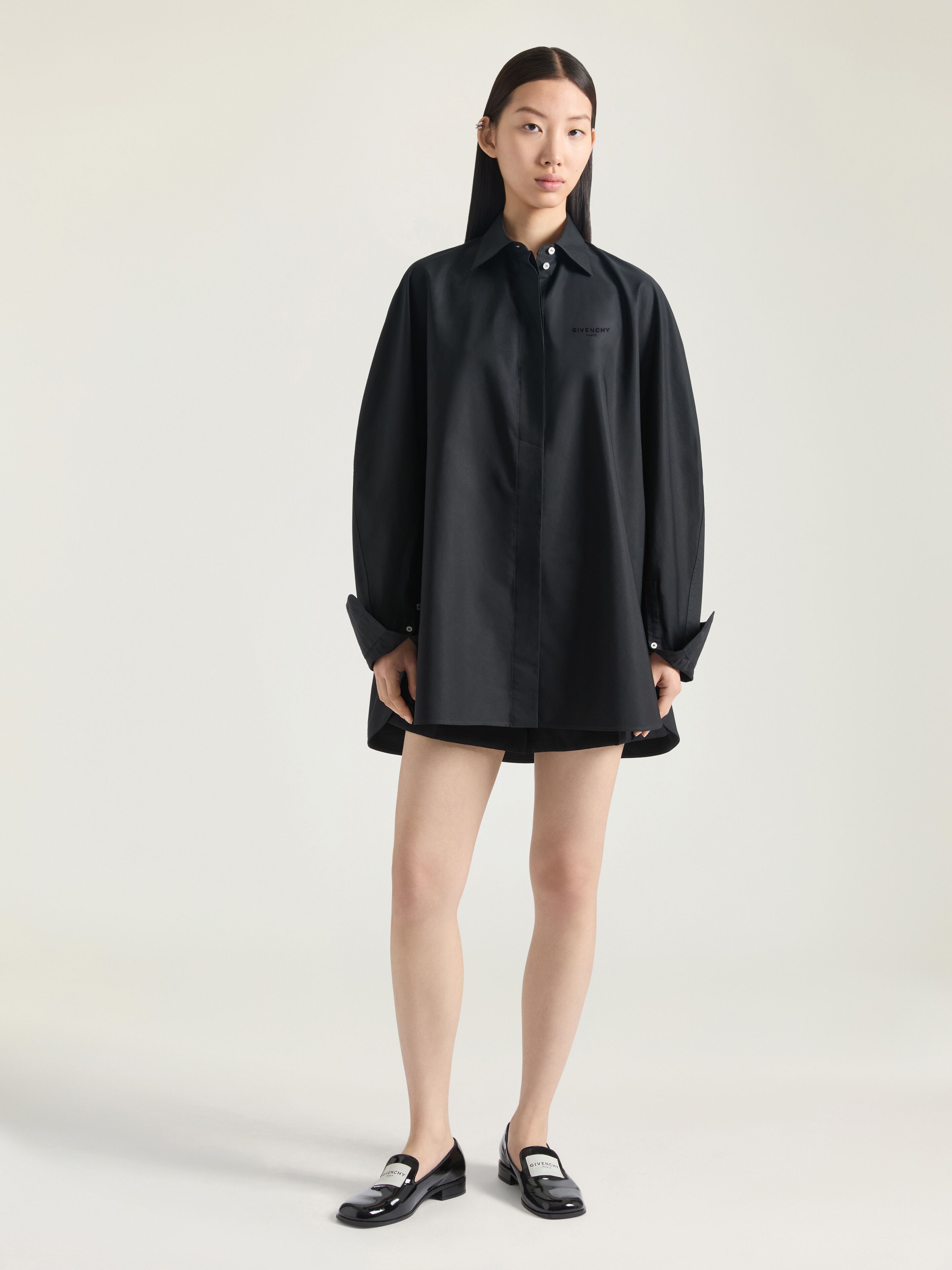 Cocoon shirt in poplin with GIVENCHY embroidery - black in - black