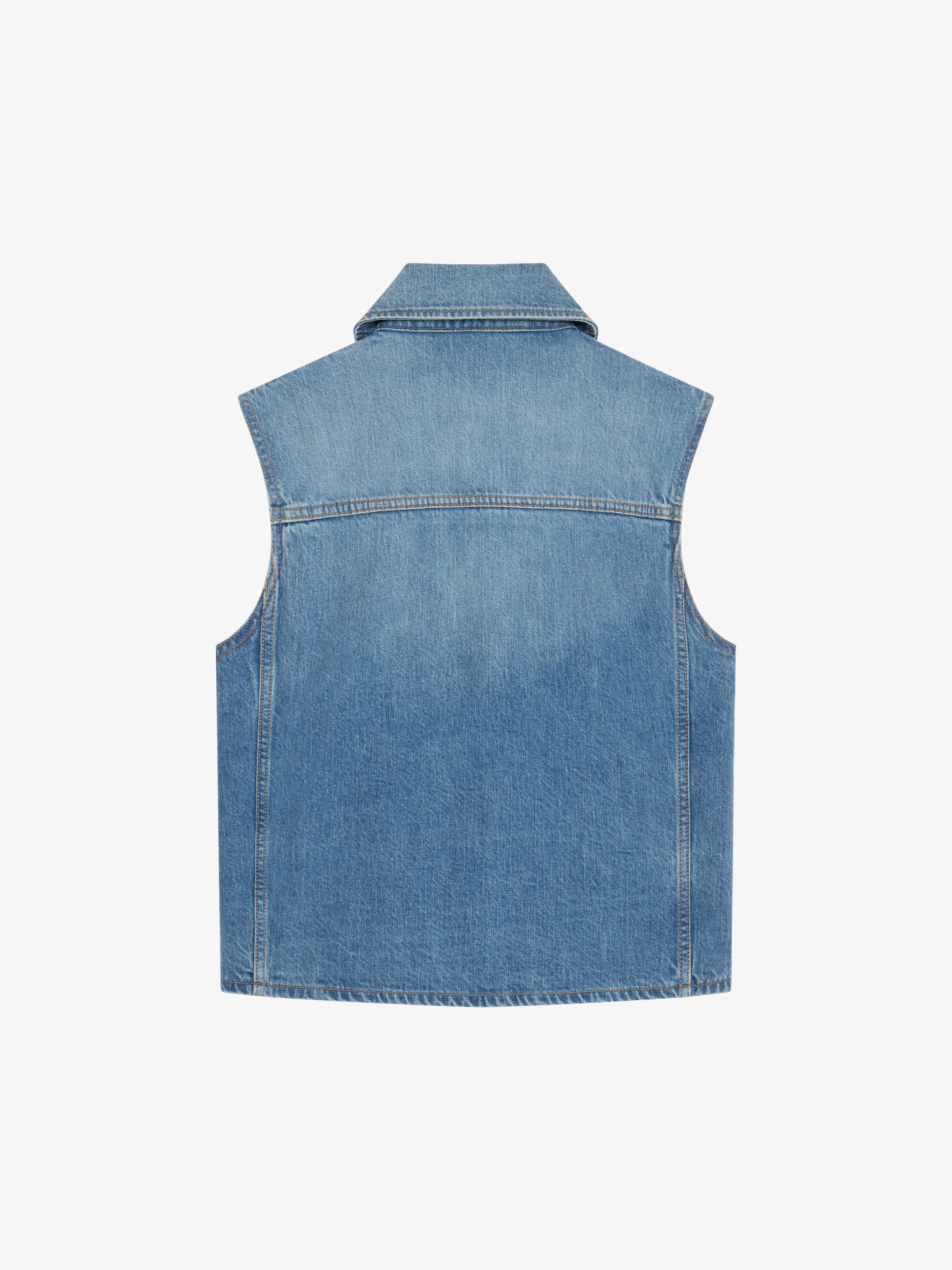 【送料&関税込】Givenchy Chain Embellished Sleeveless Jacket Givenchy Chain Embellished Sleeveless Jacket | italist
