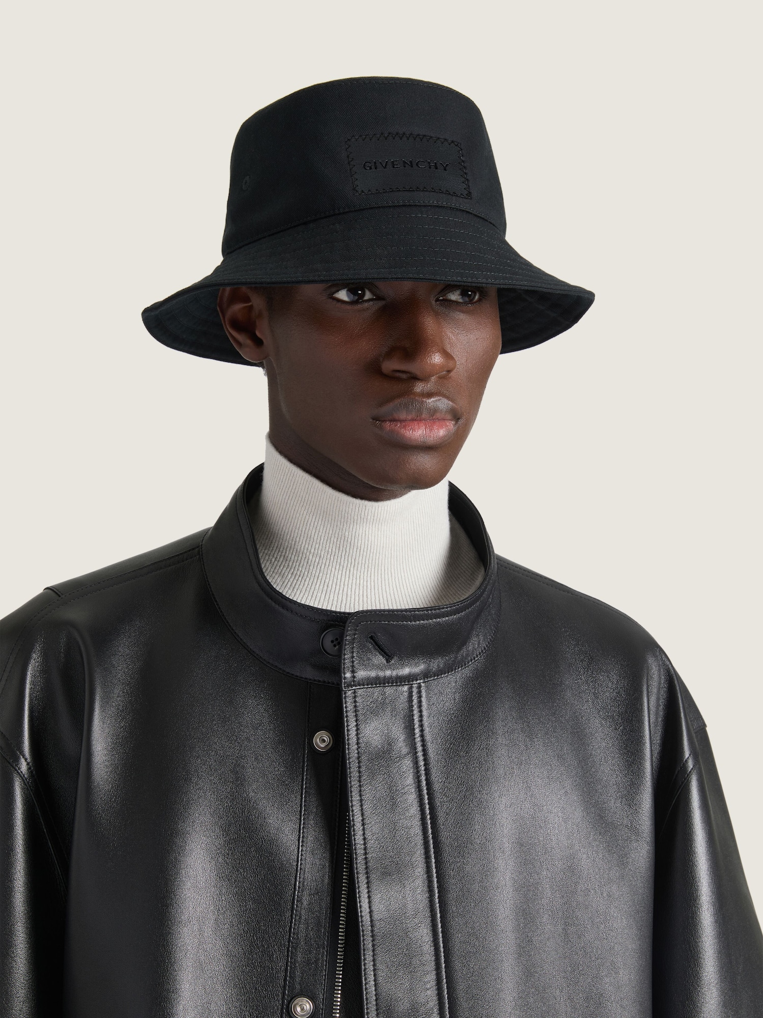 GIVENCHY bucket hat in cotton - black in - black 