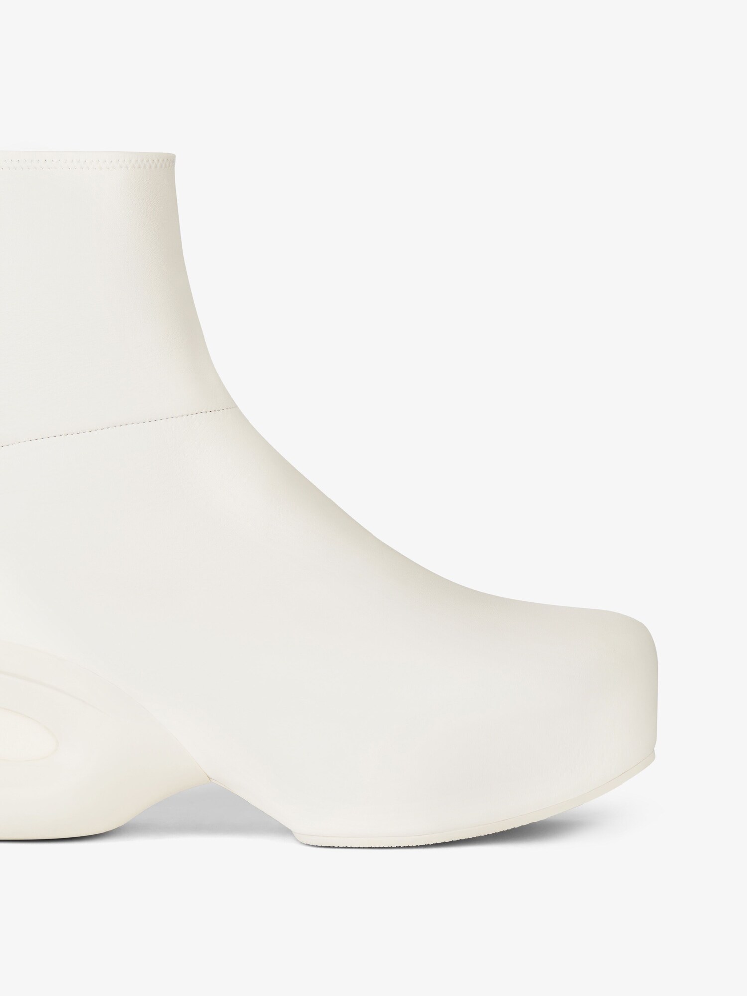 G Clog ankle boots in leather ivory Givenchy GB