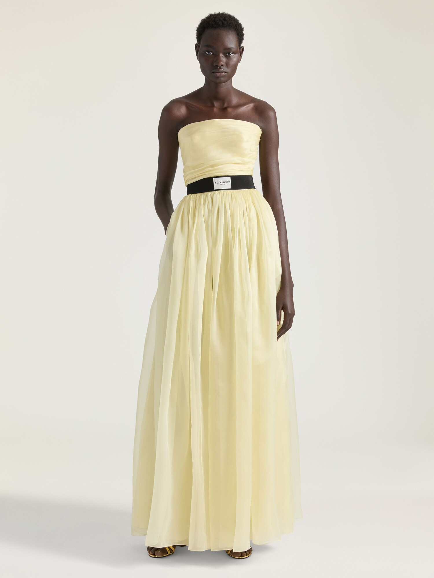 Bustier evening dress in organza
