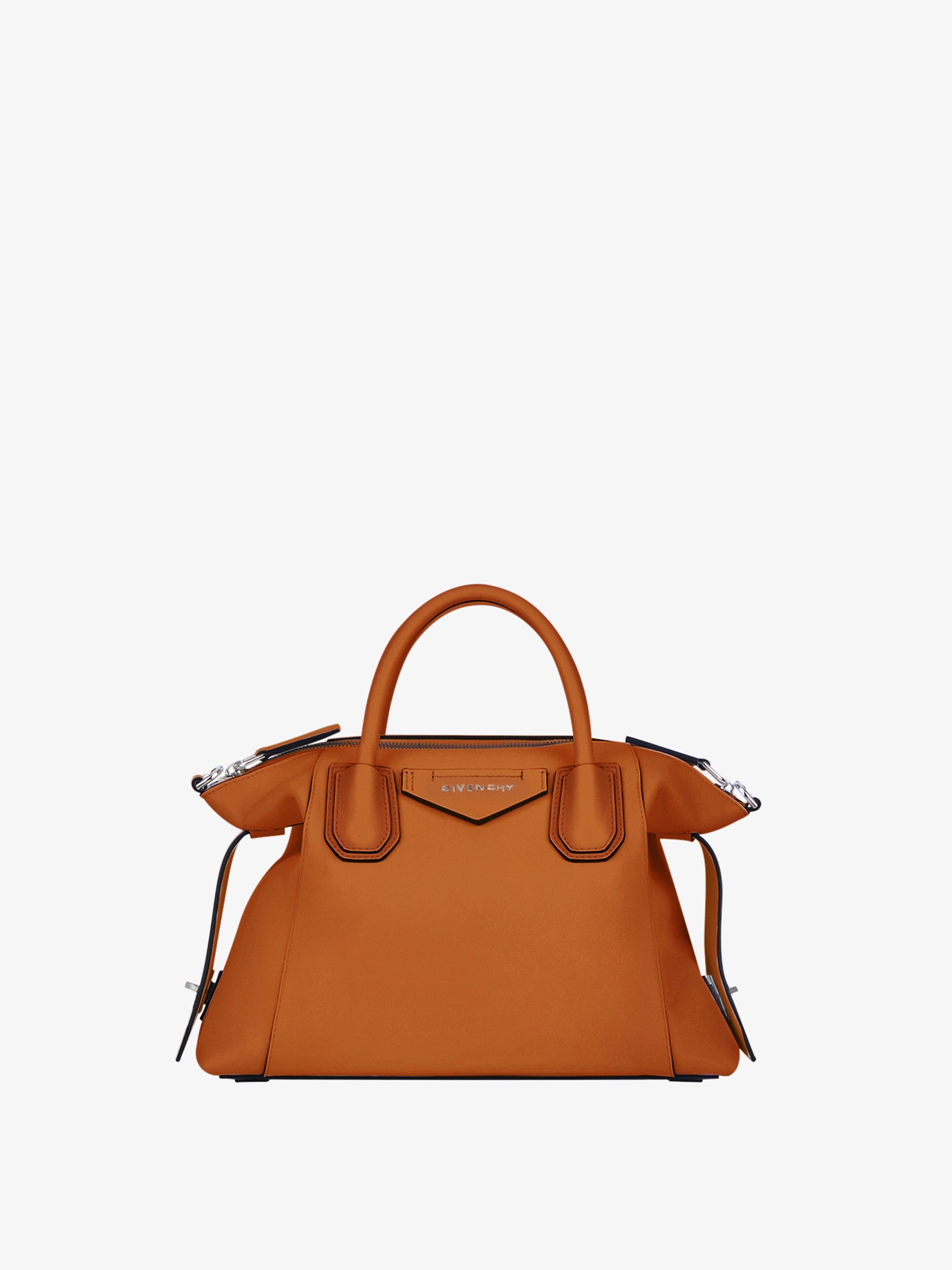 【数量限定】GIVENCHY_women / Antigona Soft Rock ハンドバッグ Givenchy Launches New Antigona Soft Bags