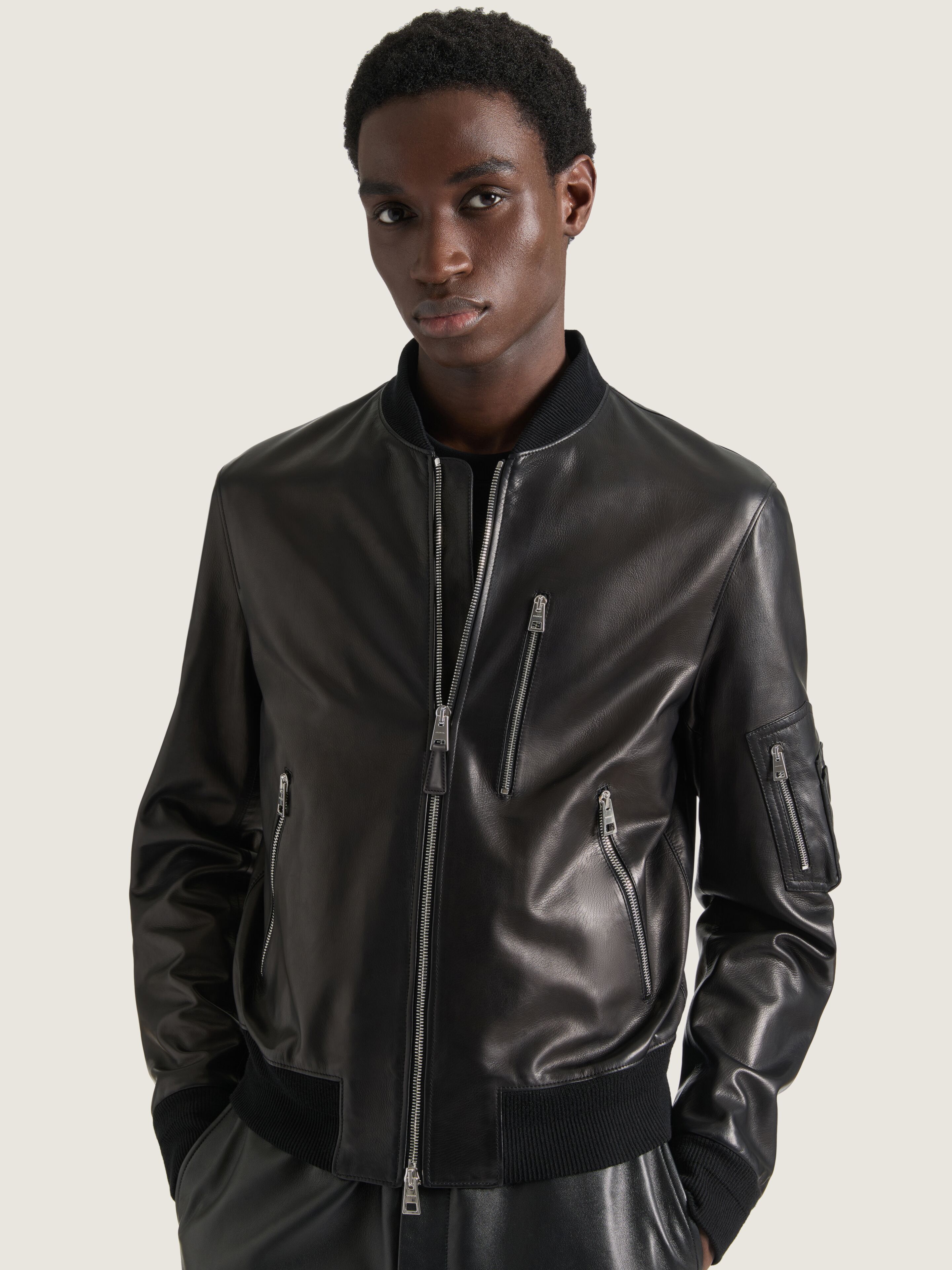 Aviator jacket in leather in - black | Givenchy ES