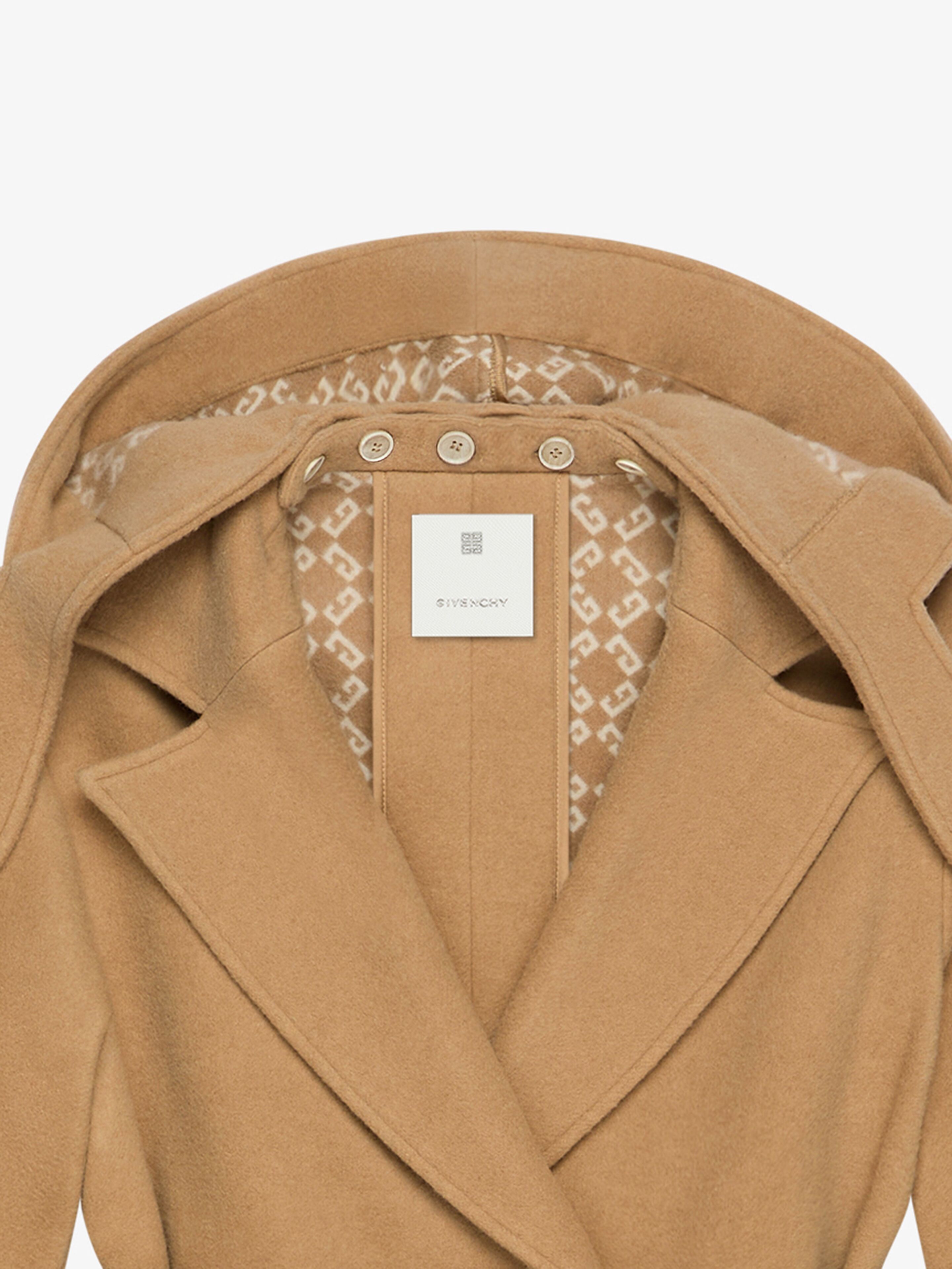 Trench-coat in double face wool with removable hood