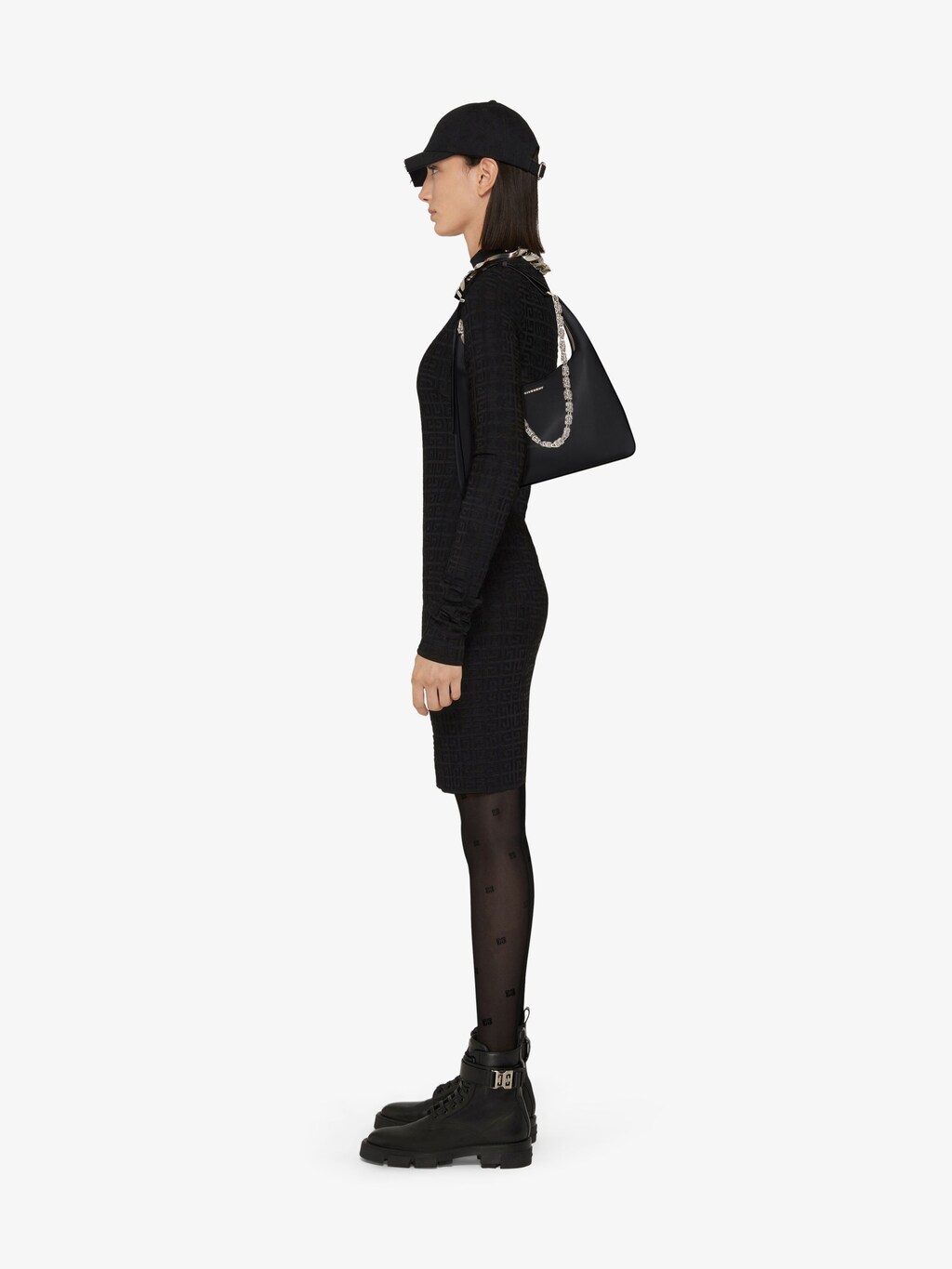 Medium Moon Cut Out bag in leather - black | Givenchy US