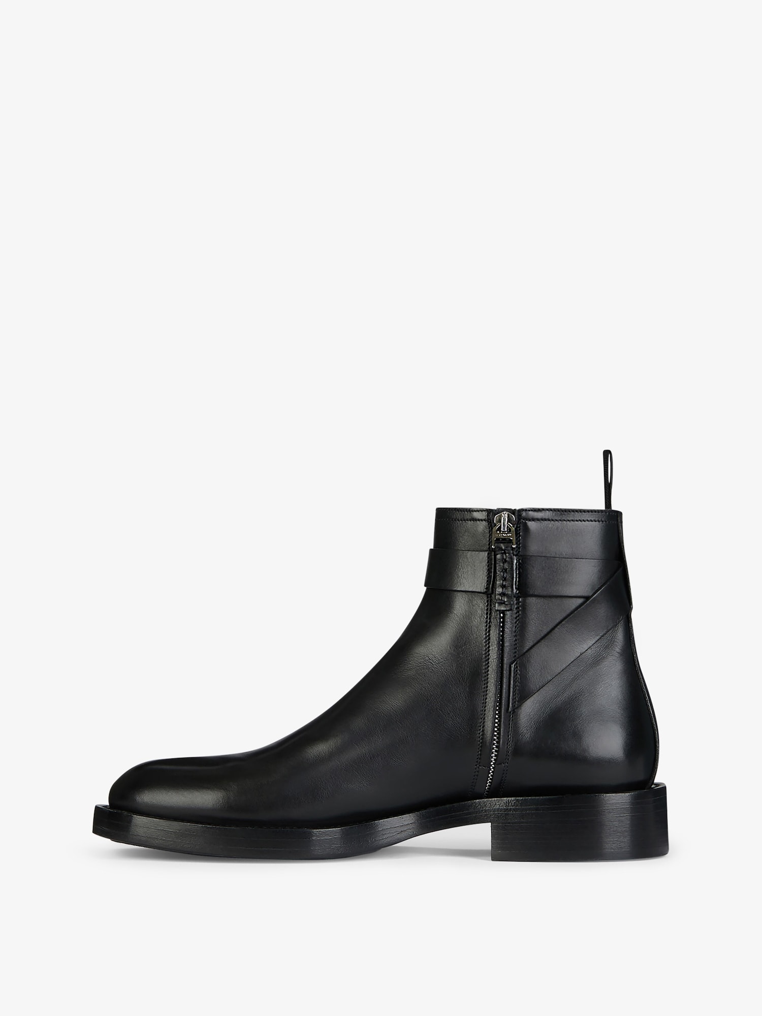 Lock ankle boots in leather - black | Givenchy