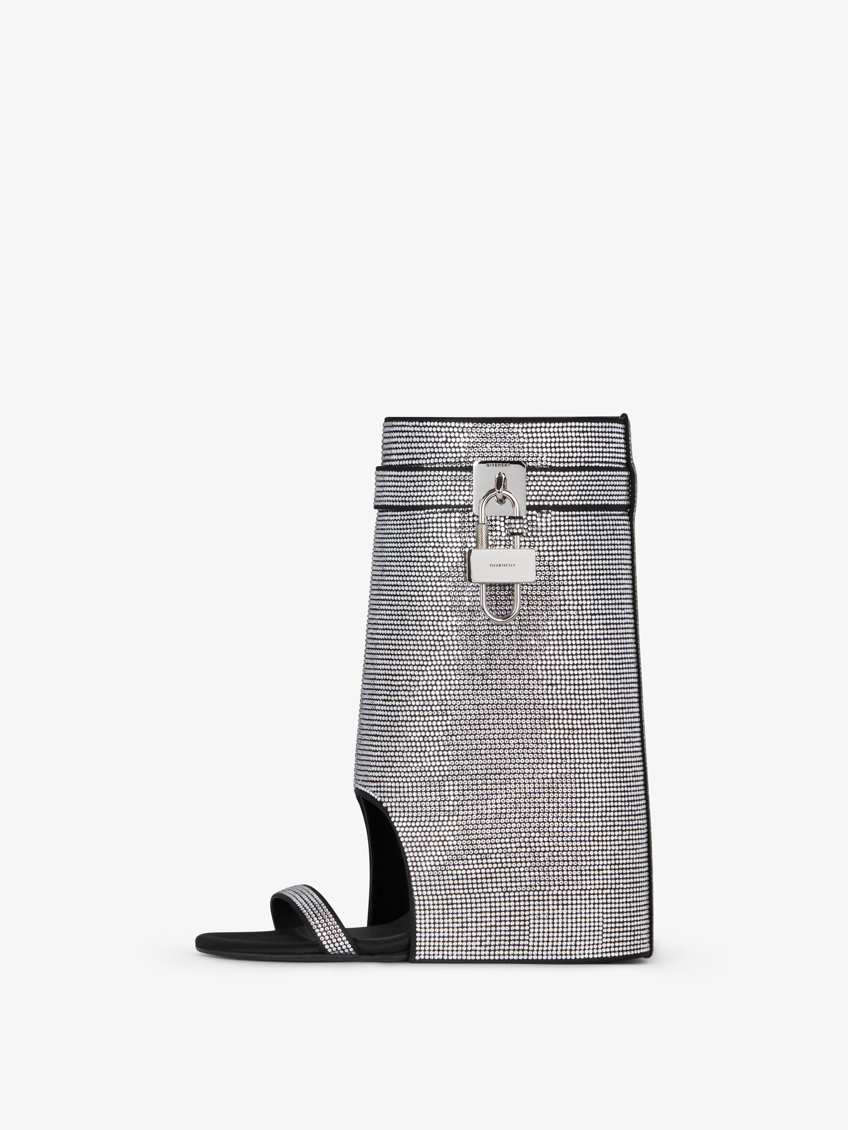 【関税＆送料込み】Givenchy Sandals Givenchy | 4G embossed leather sandals | Savannahs