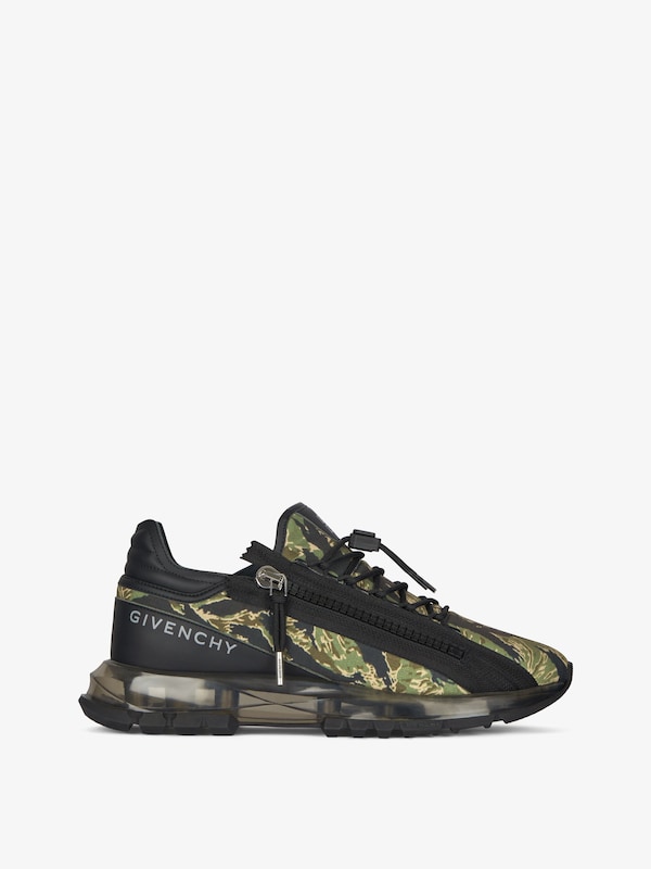 Givenchy Spectre sneakers in camo print Venta caliente Ropa