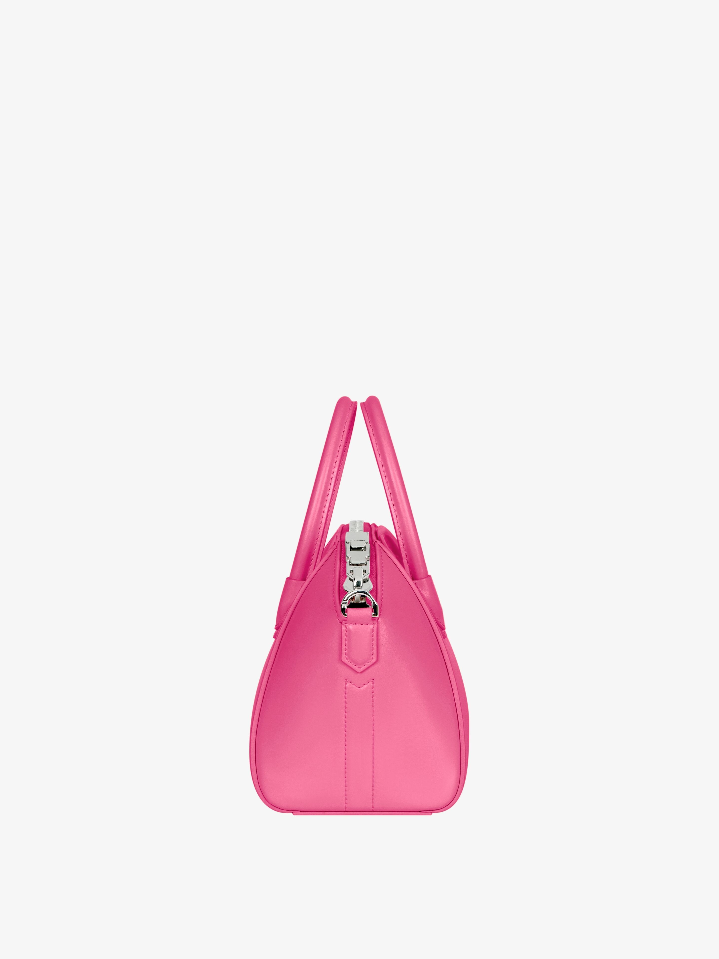 25SS Givenchy MINI ANTIGONA ピンク ロゴ レザー ハンドバッグ Mini Antigona bag in Box leather in - neon pink | Givenchy US