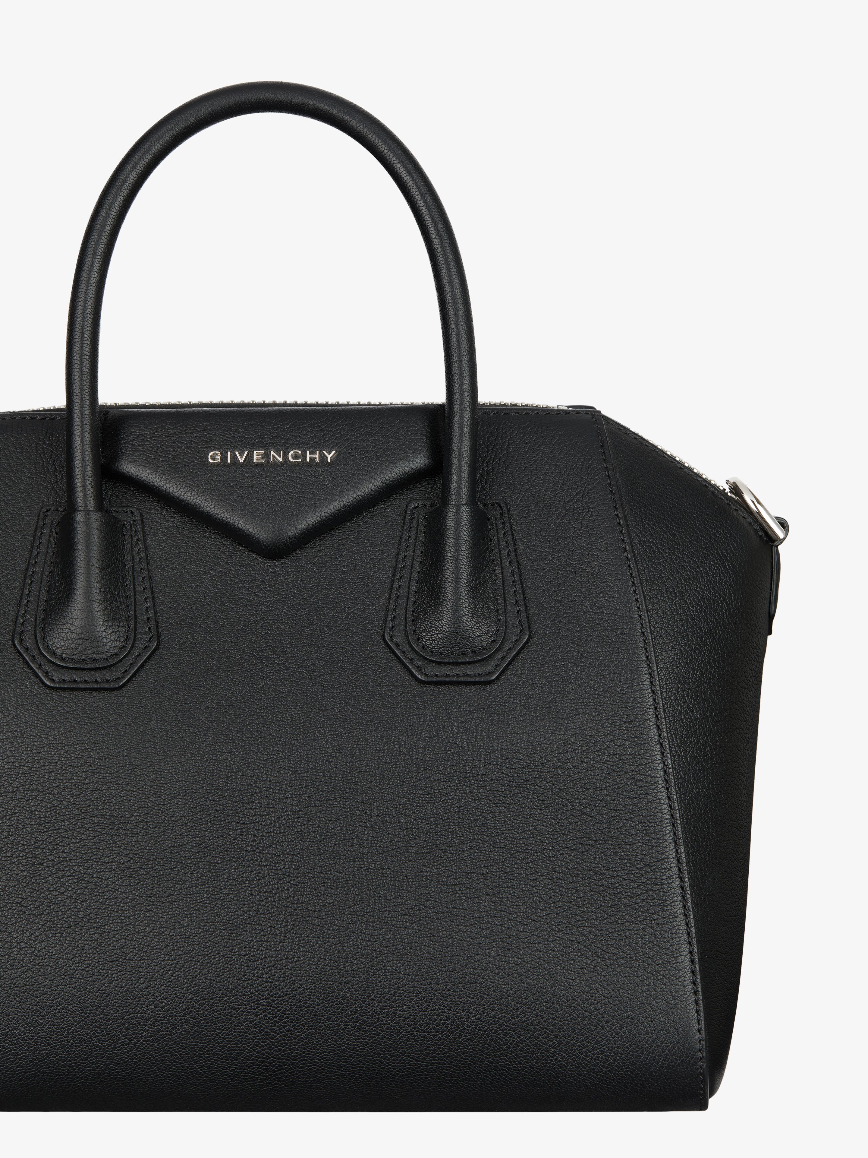 Small Antigona bag in grained leather in black Givenchy DE