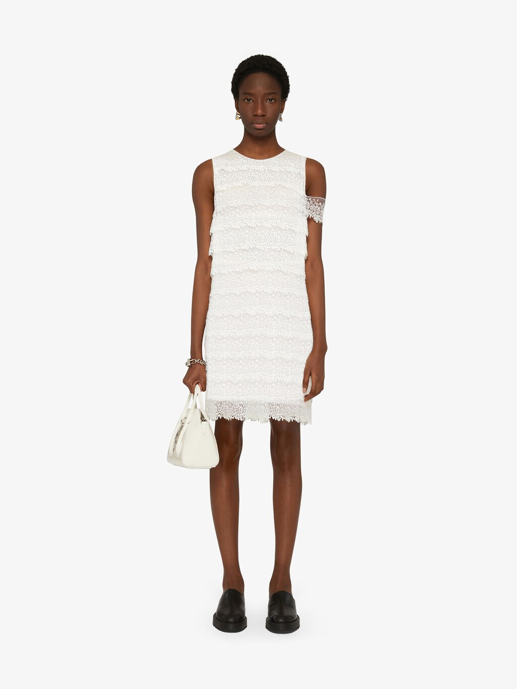 givenchy.com | Dress in lace and guipure