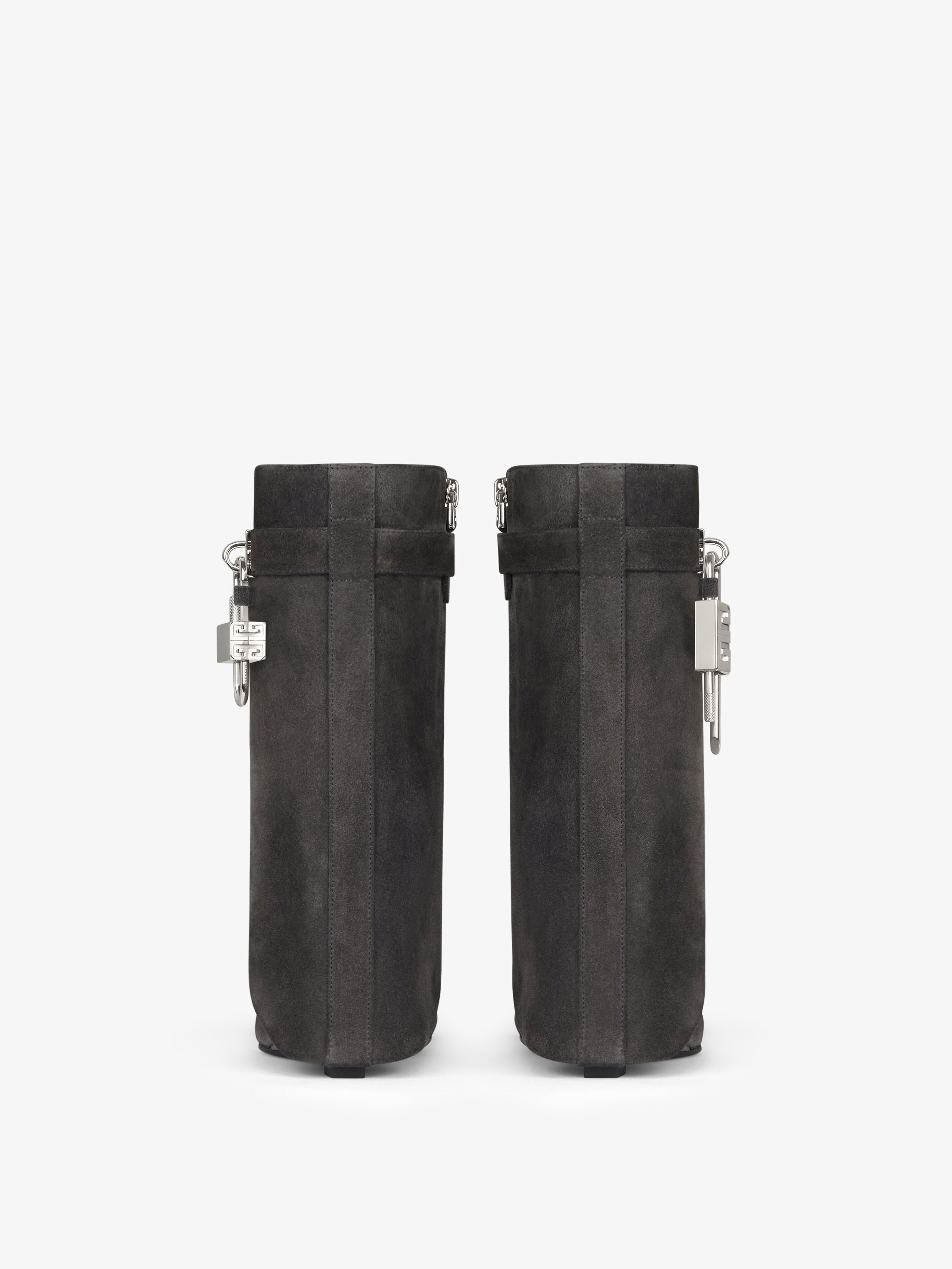 GIVENCHY☆シャークロック ステイレットアンクルブーツ スエード Shark Lock ankle boots in suede in - storm grey | Givenchy US