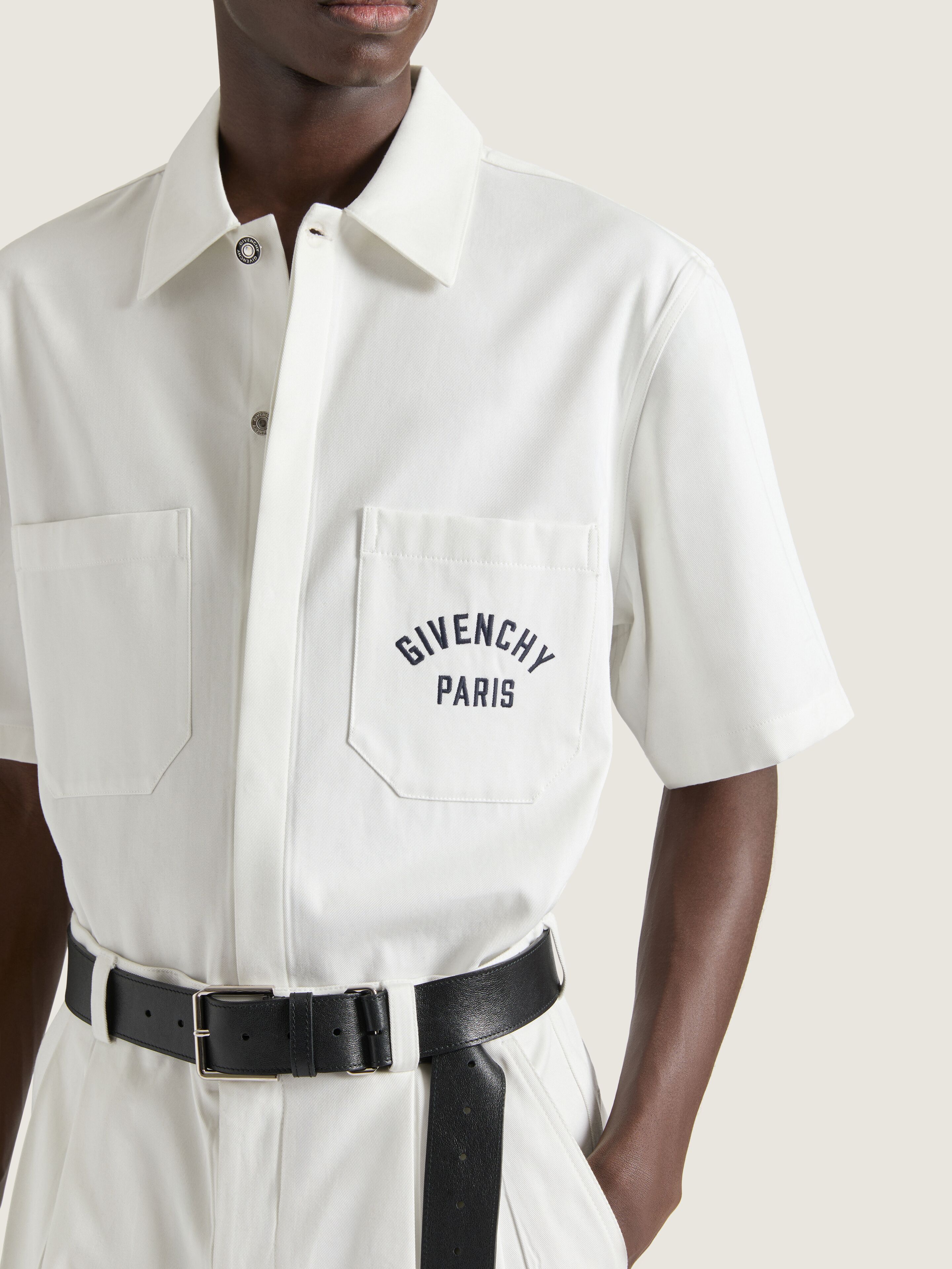 Tシャツ・カットソー GIVENCHY FW25 COTTON SHIRT (BM615H164P 401) Shirt in cotton with GIVENCHY Paris embroidery | Givenchy CA