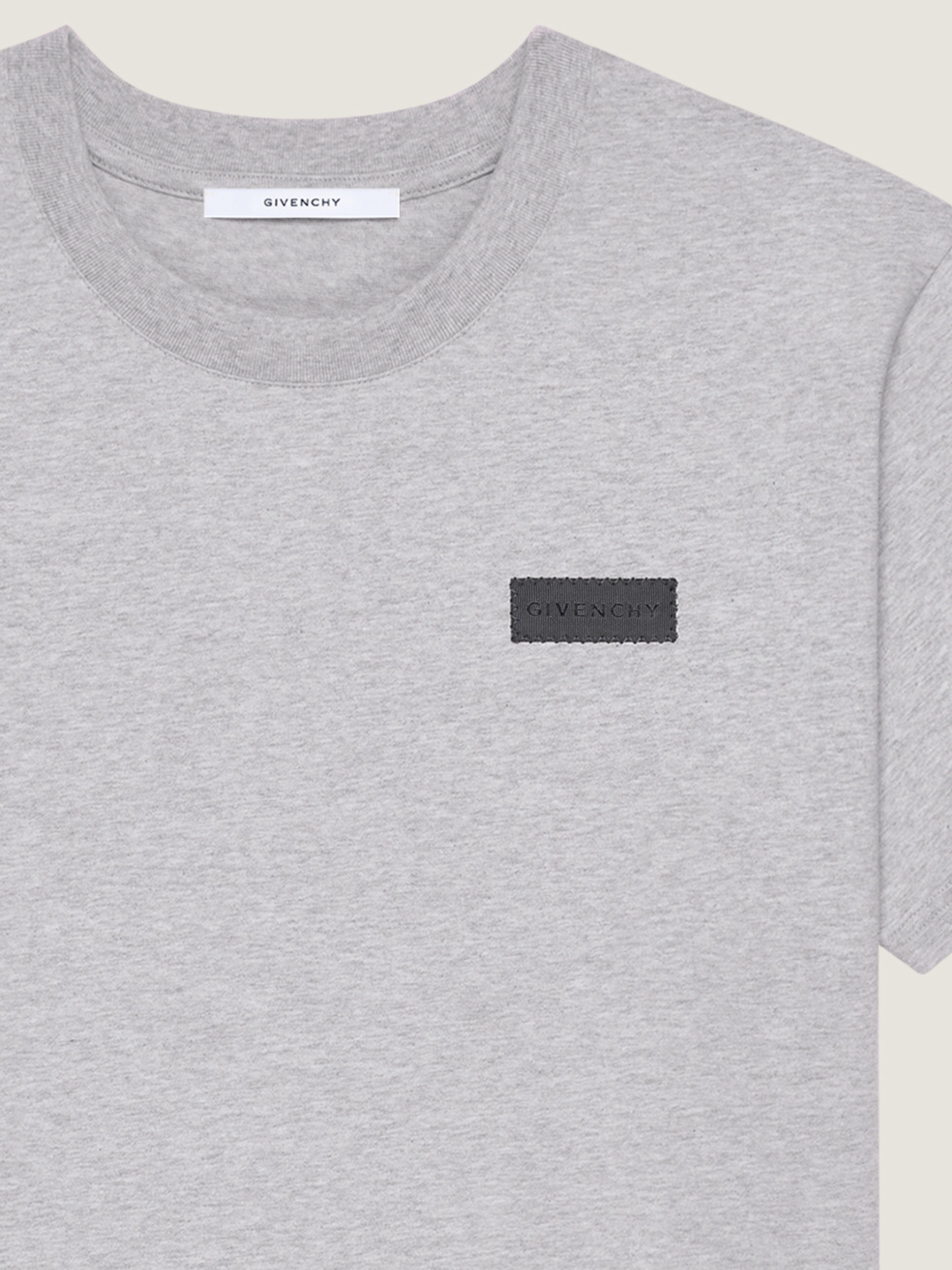 Tシャツ・カットソー GIVENCHY Khaki Cotton T-Shirt Givenchy Men's Archetype Logo T-Shirt in Khaki Givenchy