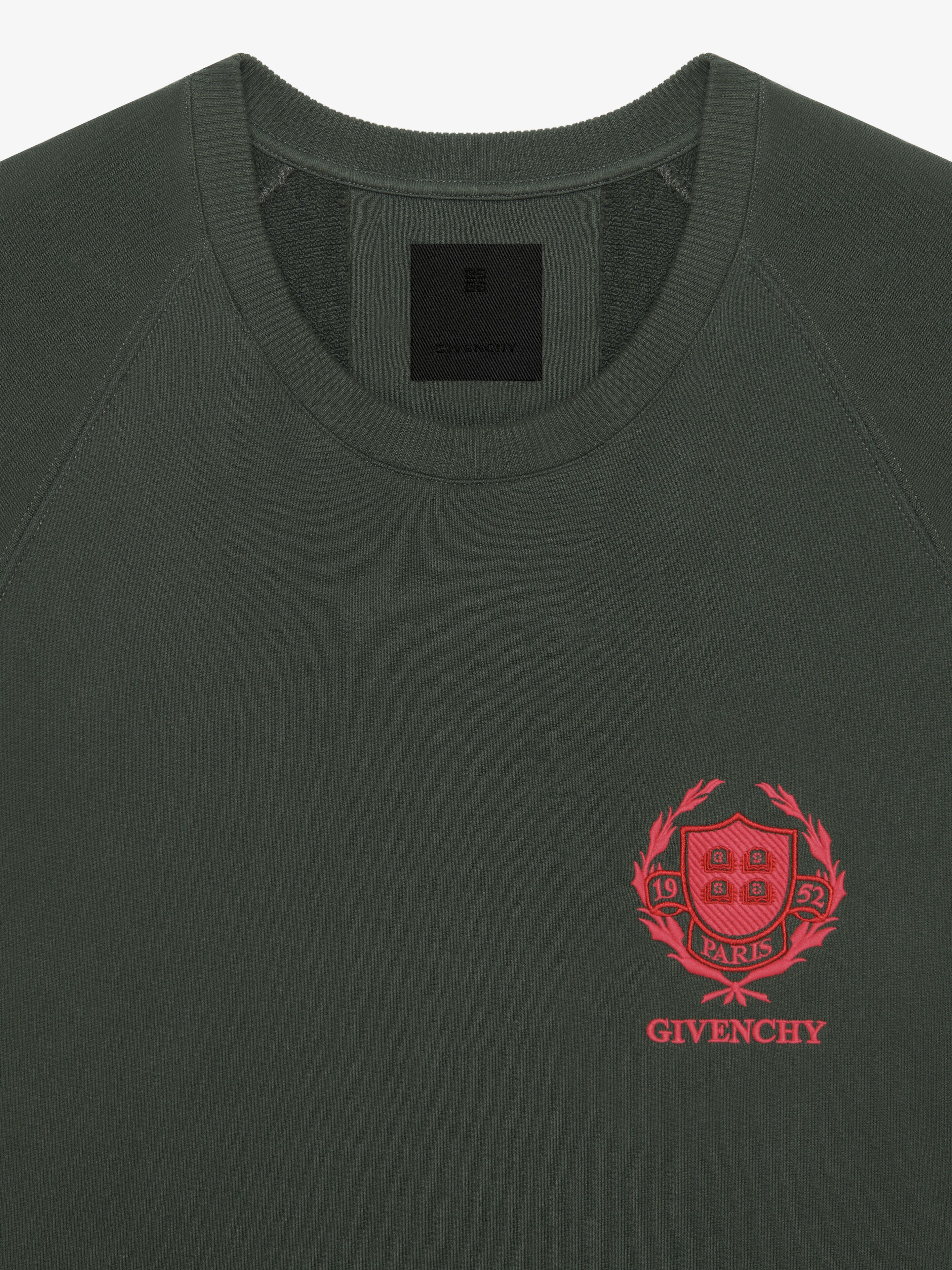 GIVENCHY クレスト スリムフィット フリス スウェットシャツ GIVENCHY Crest slim fit sweatshirt in fleece in - green