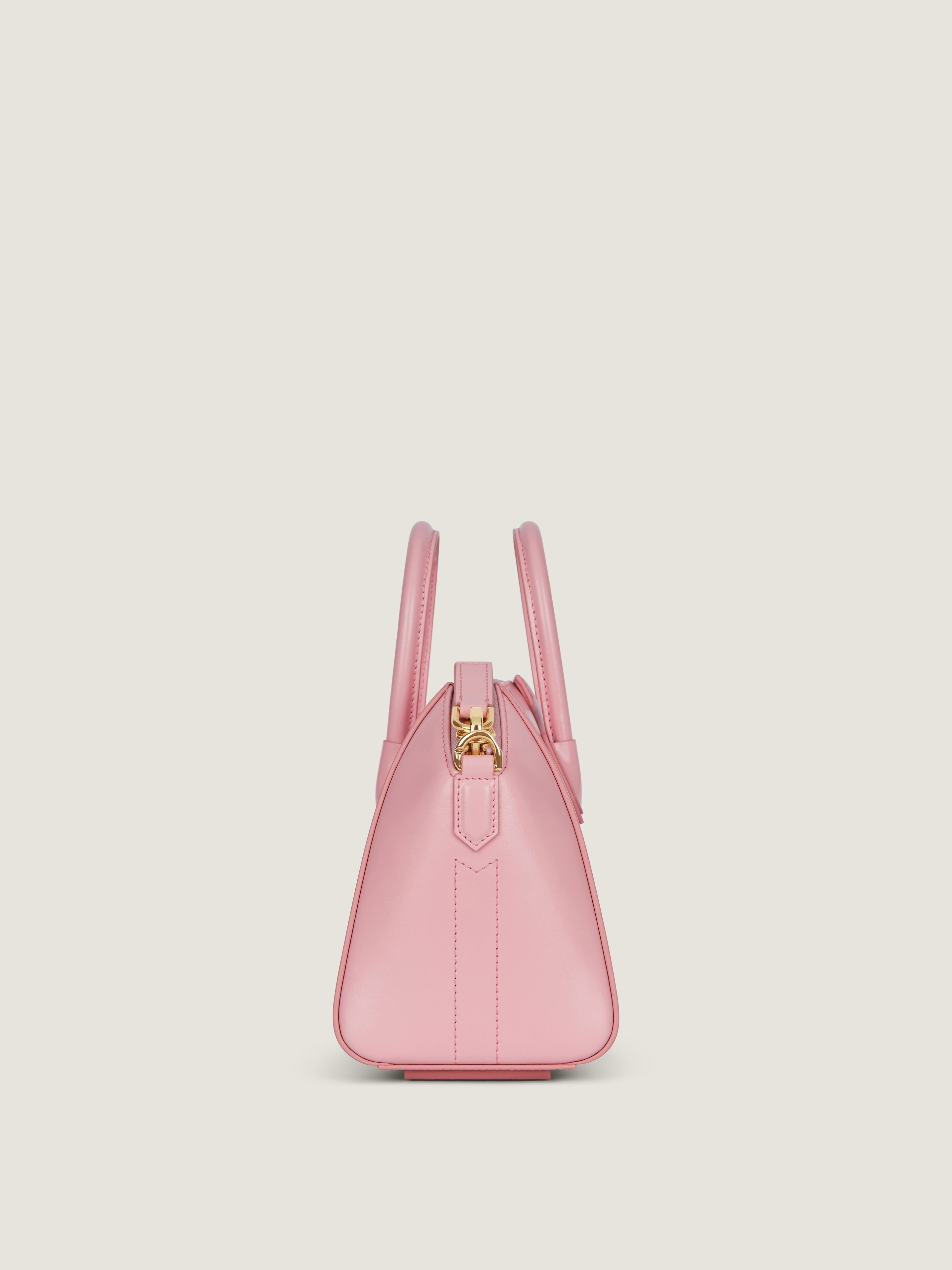 【関税&送料込】Givenchy Lilac Leather Mini Antigona Handbag Authentic Givenchy Nano Antigona Lilac Purple Leather Clutch