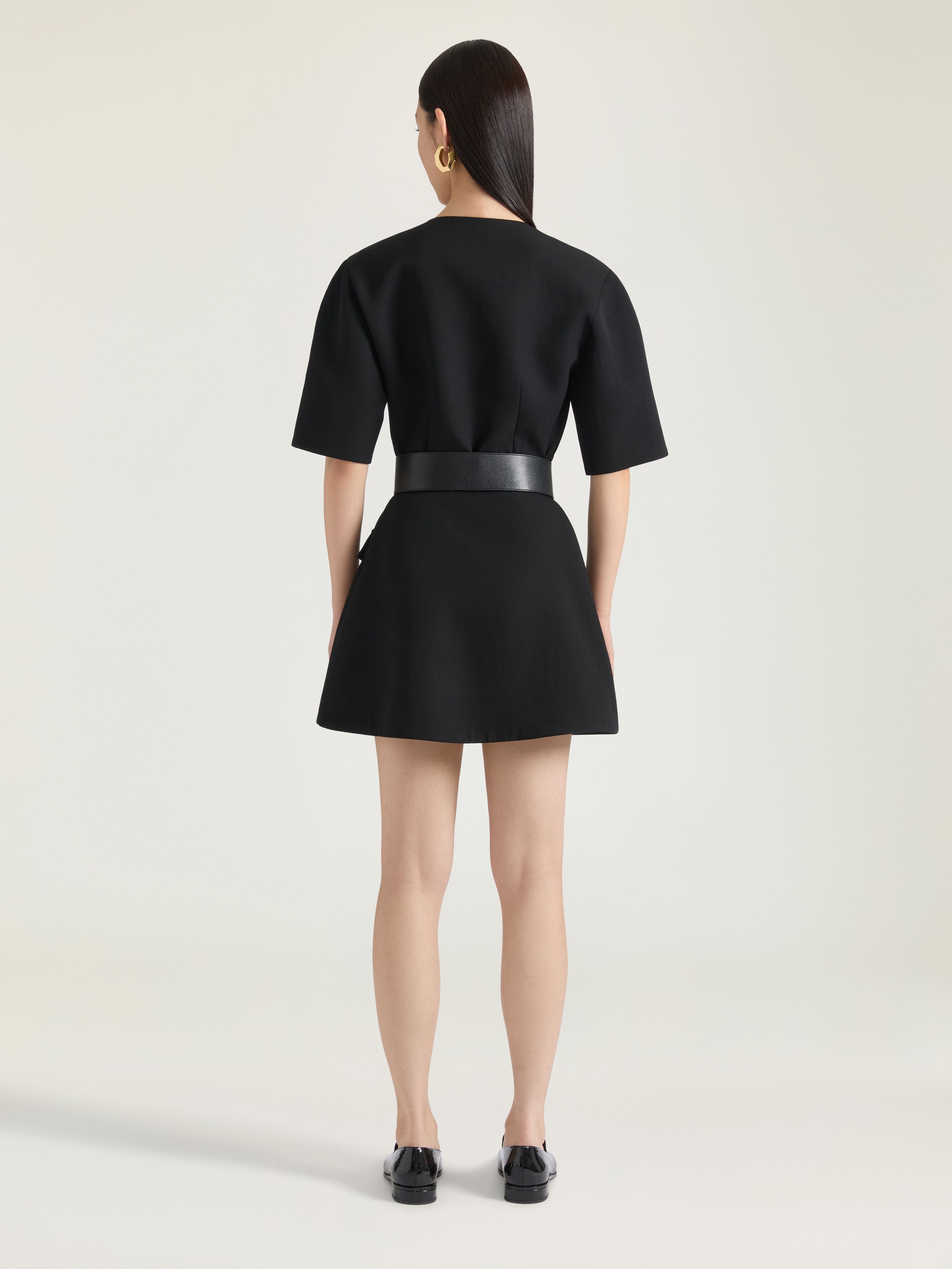 【関税＆送料込み】Givenchy Black Mini Dress Givenchy Sleeveless Mini Dress in Black | FWRD